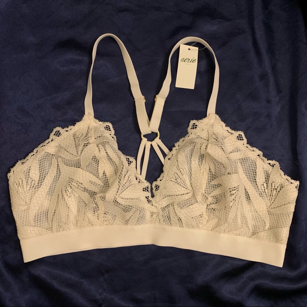 AERIE - Cream Colored Lacey Bralette